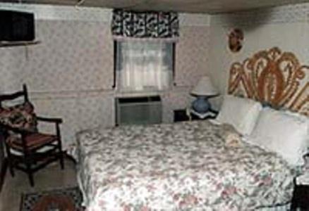 Sea Breeze Inn Хайанис Порт Стая снимка